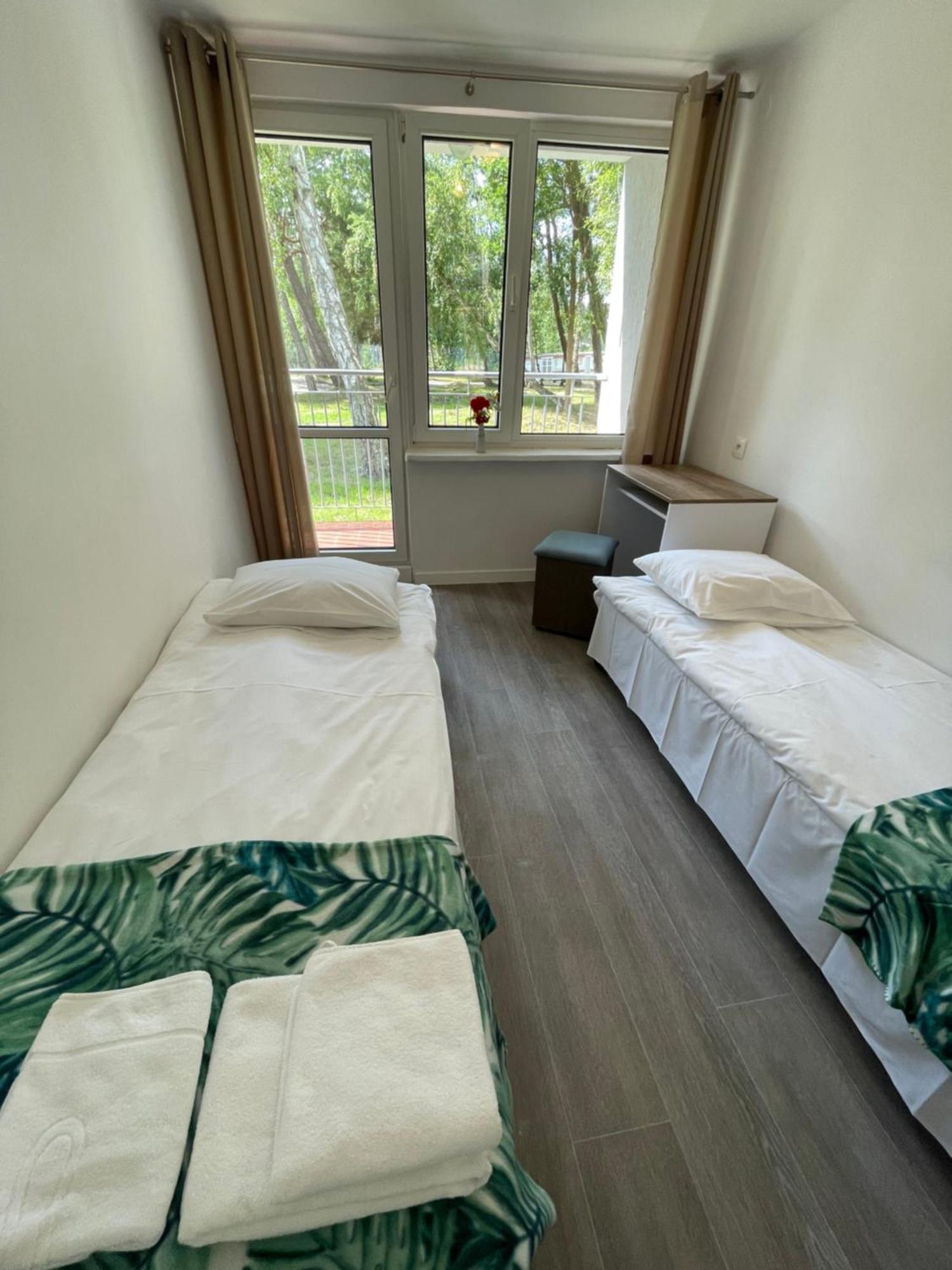 Domki Osrodek Wypoczynkowy Neptun Hotel Ujście-Darłowskie Eksteriør billede
